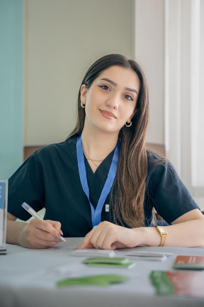 Fizioterapevt Aysun Hüseynova